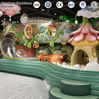 Petit équipement de terrain de jeu intérieur avec structures de jeu souples, zone de jeux interactifs pour les centres de divertissement pour enfants