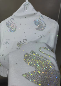 Réel Photo nouvelle tendance automne hiver étincelle pierres col roulé Slim Fit blanc <span class=keywords><strong>pull</strong></span> femmes tricots <span class=keywords><strong>pull</strong></span> <span class=keywords><strong>Pull</strong></span> <span class=keywords><strong>Pull</strong></span> <span class=keywords><strong>Femme</strong></span> - Product Image 2