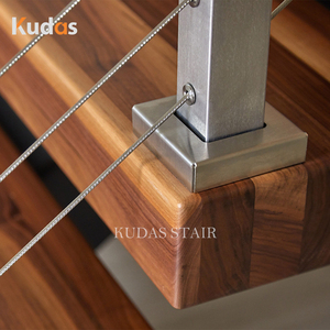 Moderne Freischwebende Treppe mit Massivholzstufen und Edelstahl-Seilgeländer, Maßgefertigte Innen-Aufwärtsstufen für Villen - Product Image 5