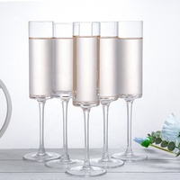 Nouvelle conception, cristal sans plomb à long pied de 180 ml pour gobelet, luxe élégant, durable, logo personnalisé, fête, verre à vin