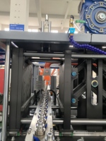 Nouvelle conception, machine de soufflage automatique de bouteilles PET à haut rendement, 6 cavités, pour la fabrication de bouteilles d'eau pure de 500 ml
