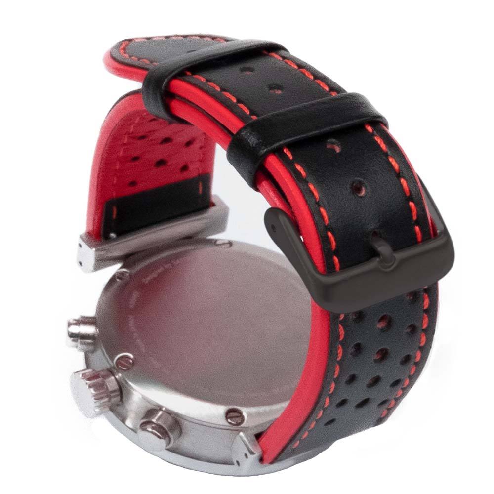 Rouge + boucle noire