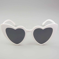 Lunettes de soleil Uv400 dégradées en forme de cœur avec logo personnalisé pour femmes