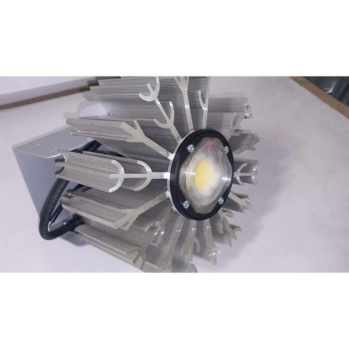 CAMPANA 200W for LED High Bay Lights 5000K Optics 105º 30,000LM Made of 6063 Alloy T-5 TEMPERED