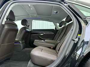 <span class=keywords><strong>Audi</strong></span> A8L 50 TFSI Quattro Sedan 2025 Automatica - Come Nuova, Condizioni Eccellenti, Auto Usata Premium - Product Image 5