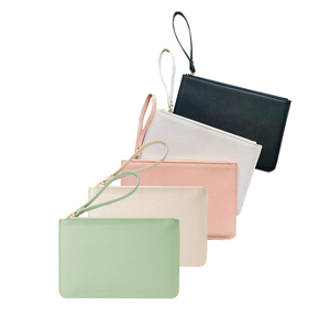 Bolso de cuero personalizado para novia y boda, bolso cosmético de cuero PU para damas de honor, bolso de mano de cuero - Product Image 1