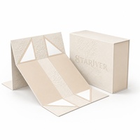 Boîte cadeau pliable à fermeture magnétique personnalisée avec logo pour emballages de luxe de cosmétiques et de vêtements de mariage