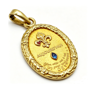 Medalla ovalada chapada en oro con corazón esmaltado de flor de lis y gema azul, amuleto de amor, regalo de aniversario - Product Image 2