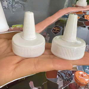 Vente en gros de bouchons à vis en plastique blanc KL 38 mm, long bec verseur, bouchon à disque 38/410 pour flacons pharmaceutiques, fabricant direct - Product Image 3