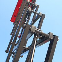 Plataforma Elevadora de Tijera Autopropulsada sobre Orugas de Alta Resistencia al Deslizamiento para Reparación de Zonas Naturales y Mantenimiento de Muros Urbanos