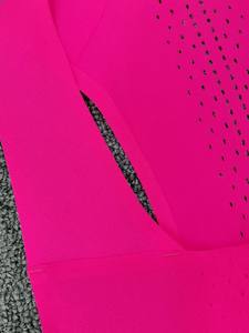 Chaleco de compresión para maratón de ajuste perfecto y sin costuras, 100% poliéster, de secado rápido y transpirable, camiseta sin mangas para correr maratones para hombre - Product Image 5