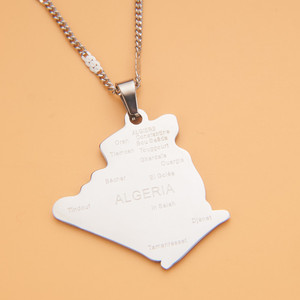 Collane in Acciaio Inossidabile KABA Jewelry con Ciondoli a Forma di Mappa di Varie Città - Product Image 5