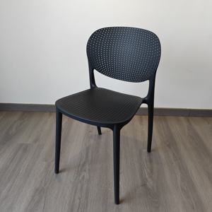 Chaises de jardin empilables de chaise latérale de salle à manger en plastique PP fabriquées en Chine de haute qualité - Product Image 3