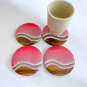 Juego de Posavasos de Madera y Resina Natural Hechos a Mano, Duraderos, Protegen los Muebles del Calor y el Agua Mientras Añaden un Encanto Rústico Elegante - Product Image 3