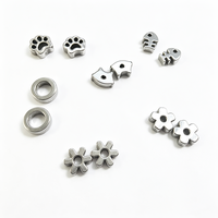 Accessoire à thé en acier inoxydable de qualité alimentaire, design personnalisé, inspiré des fleurs de cerisier, pour tamisage du matcha, perles pour poudre de matcha sans grumeaux
