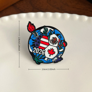 Broche de aleación con diseño de fútbol de EE. UU., Canadá y México 2026, insignia de recuerdo de fútbol, regalo estrella, pequeños accesorios - Product Image 6