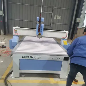 Mesin Router kayu CNC, mesin penggilingan tiga kepala Router CNC pekerjaan kayu