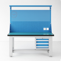Banc de travail d'assemblage en usine avec armoire à outils, panneau perforé en acier, tiroir verrouillable et éclairage de travail LED