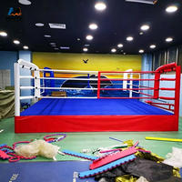 Plateforme d'entraînement de boxe surélevée personnalisée, surface antidérapante en PU rembourrée pour la salle de sport, le club, le kickboxing, le Sanda, les combats amateurs