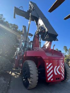 Venta Especial: Apilador Retráctil Usado de Segunda Mano, Maquinaria para Movimiento de Tierras KALMAR 45t - Product Image 5