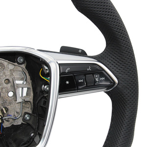 SOON TODA Calefacción para Volante de <span class=keywords><strong>Audi</strong></span> S3 8V/8Y, Compatible con Agarre de Gamuza, Indicadores LED, Diseño Inspirado en Carreras y Sensación de Rendimiento - Product Image 4