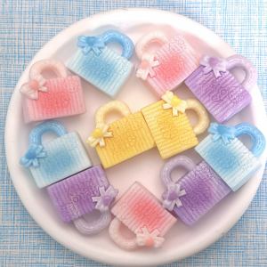 Nuevo lindo 100 unids/lote surtido colorido Bowknot cesta bolso <span class=keywords><strong>de</strong></span> mano adornos figuritas para llavero DIY decoración artesanal - Product Image 3