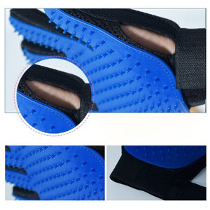 Pet Cleaning Brush Rubber Five Fingers Deshedding Pet Grooming Glove - Product Image 5