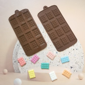 Molde de Silicona Universal OEM ODM de Múltiples Cavidades para Caramelos de Chocolate Caseros y de Fábrica, Molde de Chocolate de Silicona para Verter a Mano - Product Image 5