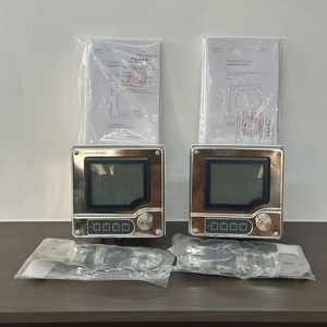 E+H Liquiline M CM42 Electrodo ISFET de un Solo Canal, Acero Inoxidable, IP66/IP67, 4-20mA HART, Análisis de Calidad del Agua para Uso Industrial - Product Image 1