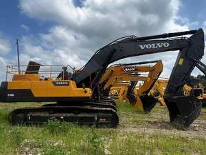 Excavatrice Volvo EC480 d'occasion de bonne qualité 2023, capacité 48 tonnes, certifiée CE EPA, vente incluant moteur, pompe et roulement, faible nombre d'heures de fonctionnement - Product Image 4