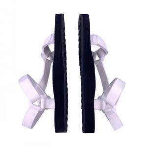 <span class=keywords><strong>Sandalias</strong></span> de goma personalizadas con suela de TPR para <span class=keywords><strong>hombre</strong></span>, zapatillas con soporte para arco - Product Image 4