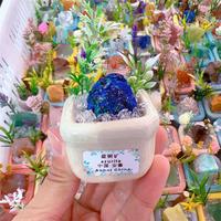 Mini pot de bonsaï en pierre brute naturelle avec fleur artificielle, ornement de bureau en pierres précieuses, décoration d'intérieur