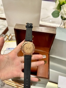 Montre élégante pour homme, mouvement automatique, cadran minimaliste, cristal saphir, montre classique formelle - Product Image 4