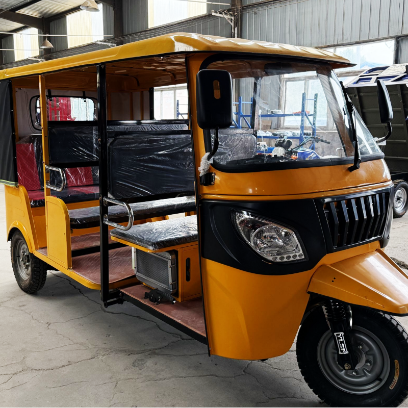 Электрический бензин Tuk бензин Tuktuk трехколесный мотоцикл новый трехколесный моторизованный пассажир