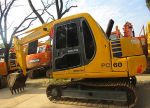 Excavatrice compacte d'occasion Komatsu PC60-7 de 6 tonnes en bon état, prix d'origine japonais pas cher. - Product Image 5