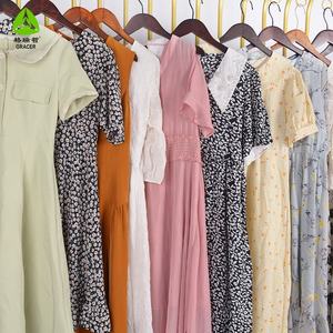 Vêtements d'occasion pour femmes Robes longues <span class=keywords><strong>Robe</strong></span> d'occasion Vente en gros Bale de vêtements d'occasion de la meilleure qualité VIP - Product Image 2