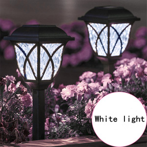 Éclairage extérieur étanche pour aménagement paysager, lampes solaires à piquet pour allée et patio - Product Image 3