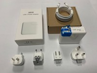Chargeur rapide 96W Type-C en gros pour ordinateur portable et téléphone, adaptateur secteur à broches interchangeables US, UK, AU, EU