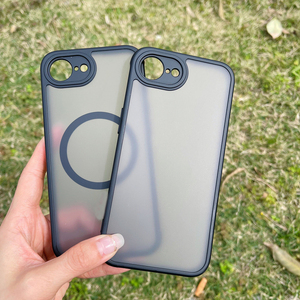 Funda Antigolpes para iPhone <span class=keywords><strong>SE</strong></span> 4, Carcasa Magnética de PC y TPU con Acabado Mate Esmerilado para iPhone 16e 17e 16 15 14 - Product Image 1