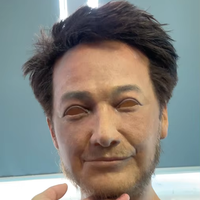Masque de costume personnalisé de haute qualité en silicone noir et brun, simulation réaliste, accessoires de maquillage pour performance