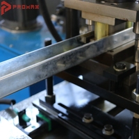 Machine de profilage à froid Omega Profile Light Keel pour la production de profilés de plafond suspendu et l'équipement de fabrication de profilés métalliques