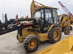 Retroexcavadora Usada 426CL con Tracción en las 4 Ruedas, Cargadora de Ruedas Diésel para Construcción y Trabajo Agrícola - Product Image 3