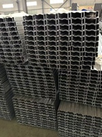 Profilés en acier galvanisé à chaud pour supports de panneaux solaires extérieurs