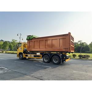 Camion compacteur à benne basculante ISUZU GIGA, camion à ordures à bras hydraulique, benne basculante 20 tonnes, système de levage par crochet - Product Image 5