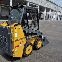 XC7-SR04 Mini Skid Steer Loader dengan Beban Terukur 385kg dan Kapasitas Bucket 0,17m³ untuk Konstruksi di Ruang Sempit Garansi 1 Tahun