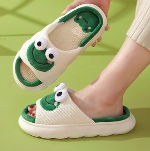 Frosch Sommer Paar Vier Jahreszeiten Tragen Leinen Hausschuhe Süße Frosch Indoor Hausschuhe Anti-Rutsch Dick Sohlen Sommer Hausschuhe - Product Image 3