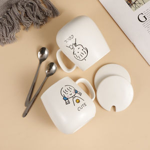 Tasse à café Mr & Mrs en céramique imprimée de logo personnalisé pour couple avec cuillère, design <span class=keywords><strong>personnage</strong></span> de dessin animé, pour cadeau de mariage - Product Image 5