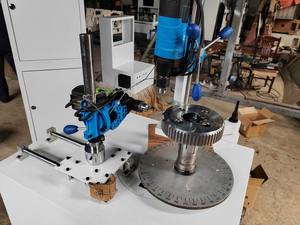 फ्लाईओवर के लिए औद्योगिक गतिशील संतुलन YLD-15A ऊर्ध्वाधर एकल विमान रोटर संतुलन मशीन - Product Image 3