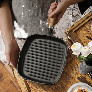 Padella Quadrata Mini in Ghisa Antiaderente per Cucina Domestica, Griglia BBQ con Manico in Legno, Vendita all'Ingrosso - Product Image 3