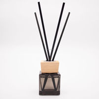 Botol Aroma Kayu yang Dapat Disesuaikan, Anti Tumpah, dengan Tutup Sekrup Besi, Tutup Bambu, dan Tutup Parfum dari Kayu Gabus